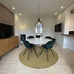Apartment In Town